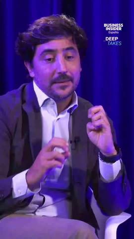 El economista Toni Roldán opina sobre por qué los líderes tecnológicos se han puesto de acuerdo para pedir una regulación en este preciso momento.