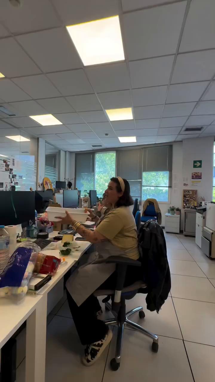 Mara de Producción farsea pan y zanahorias con témpera para acting de Nutriman