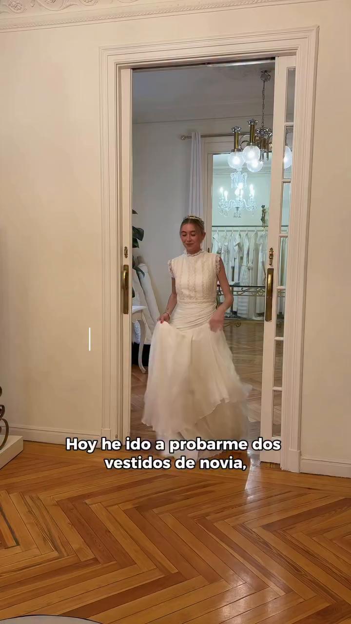 Hoy Berta, nuestra editora de moda, se pone en la piel de una novia por un día 👰🏼‍♀️