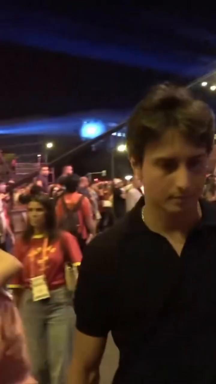 Tana Rivera, Andrés Roca Rey, Eugenia Martínez de Irujo y Narcís Rebollo tampoco quisieron perderse la celebración de la Selección en Cibeles 🇪🇸