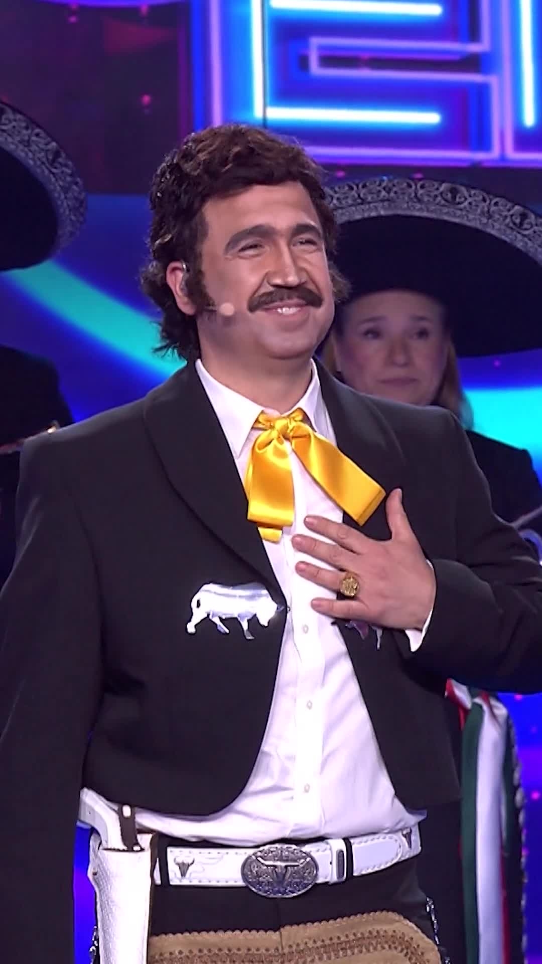 Aníbal enamora al jurado de 'Tu cara me suena' con su versión de Volver