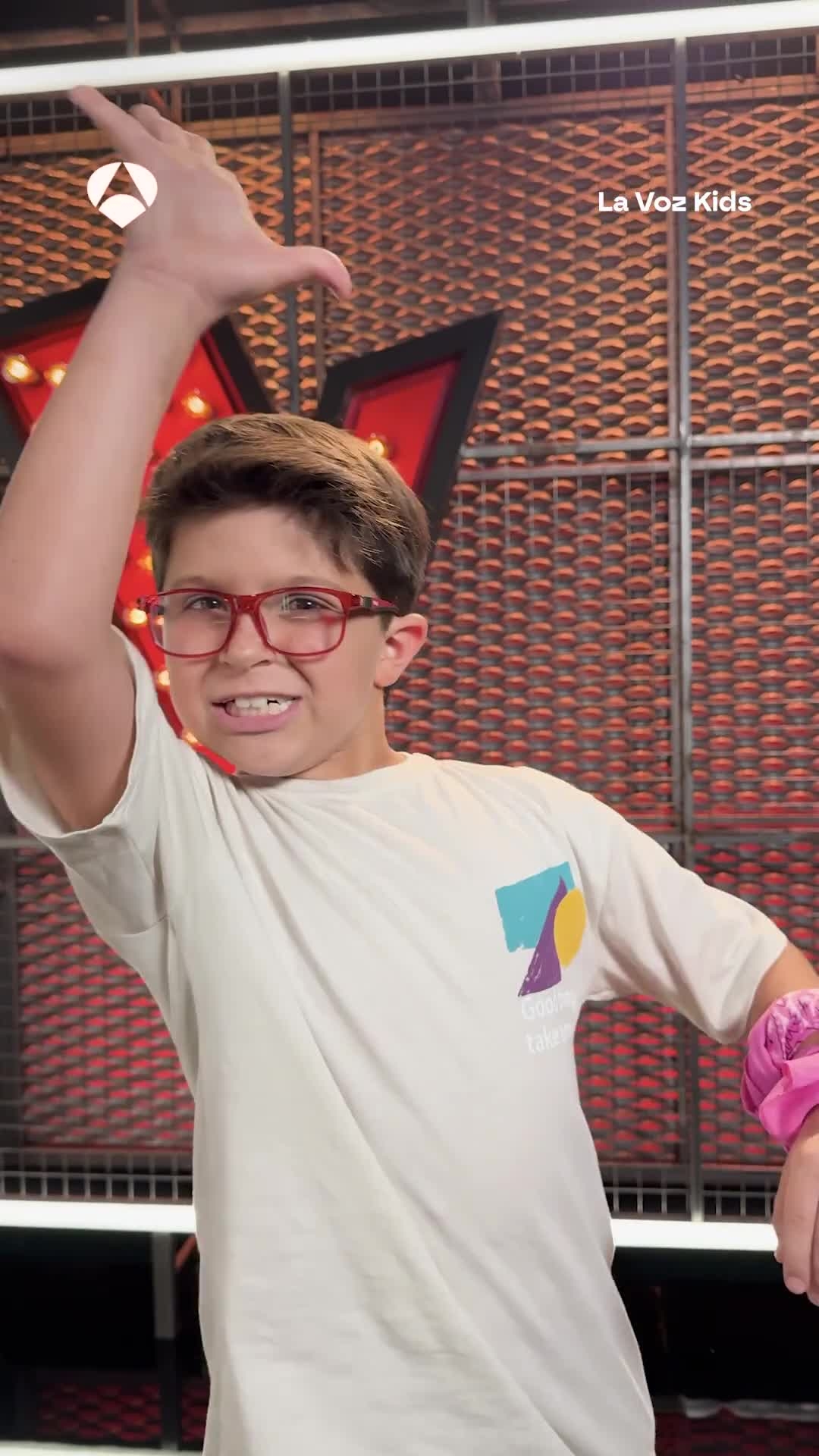 Lo que pasa en el escenario de #LaVozKids es brutal, pero lo que pasa después...