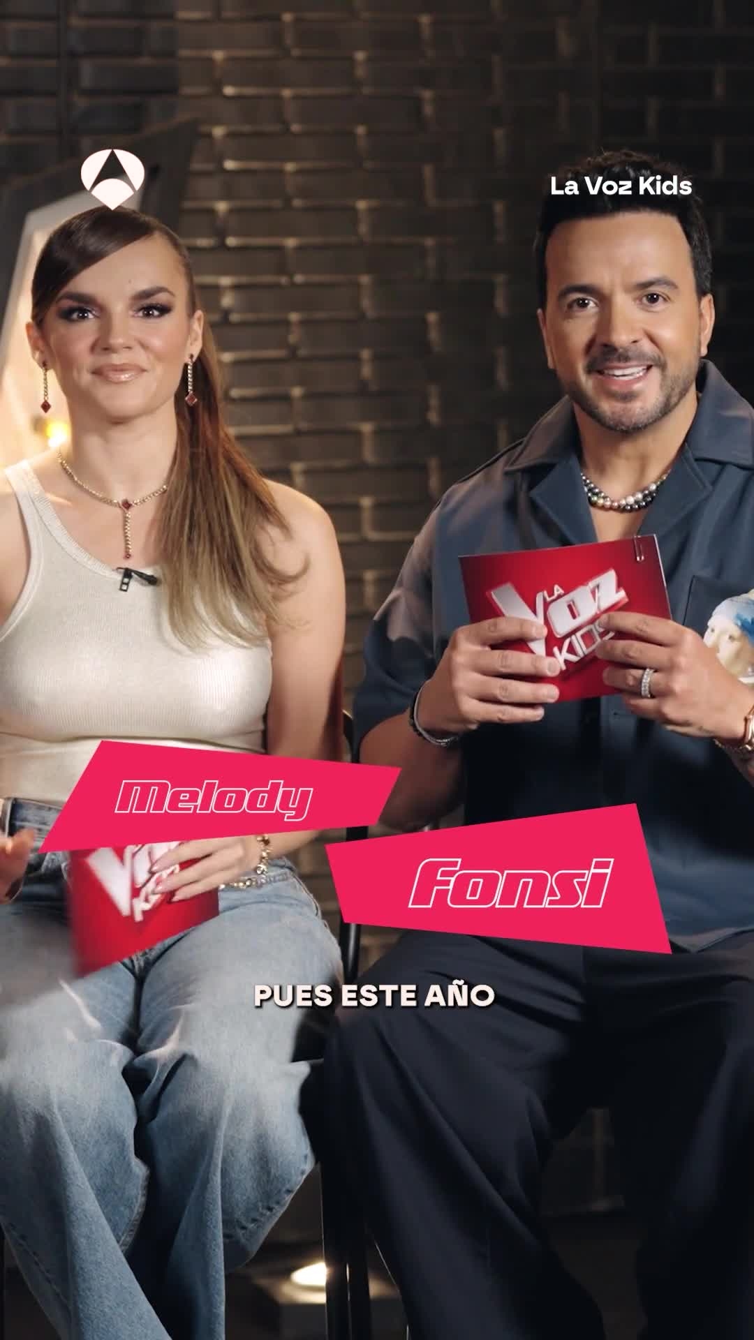 ✨ @soyyomelody y @luisfonsi nos cuentan cómo van a vivir la #GranBatalla de #LaVozKids en Antena 3.🎤❤️
