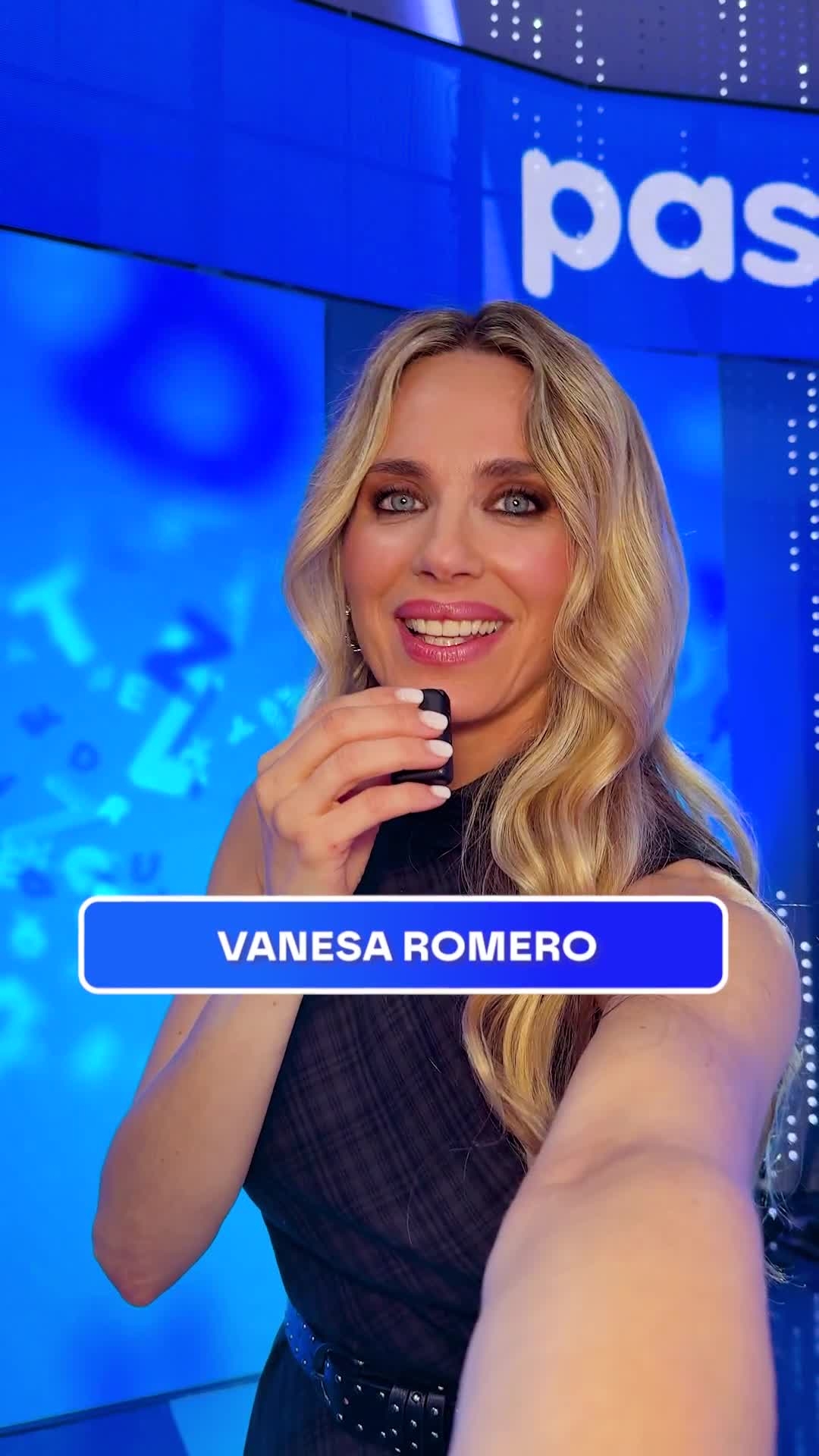 @vanesa_romero ha querido pasarse por #Pasapalabra para recordarte que veas el programa de hoy, ¿nos vemos esta tarde?😜🤭