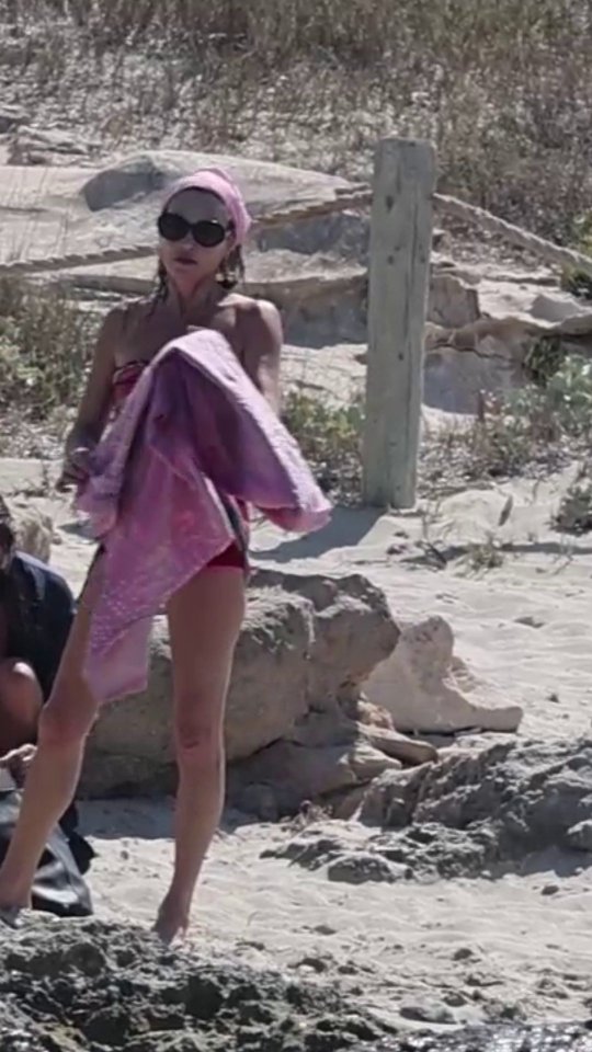 Kate Moss, incondicional de las playas de Ibiza un año más