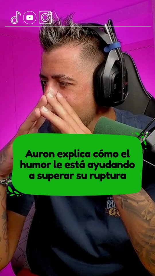 Auron explica cómo el humor le está ayudando a sanar su ruptura con Sara Ismael #auronplay