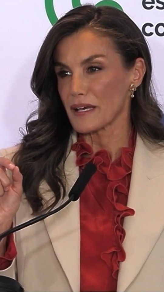 La reina Letizia vuelve a demostrar su soltura con el inglés