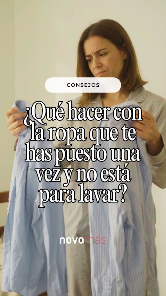 Seguro que tú también te has enfrentado a este dilema: ¿qué hacer con la ropa que te has puesto una vez, pero que no está lo bastante sucia como para lavarla?