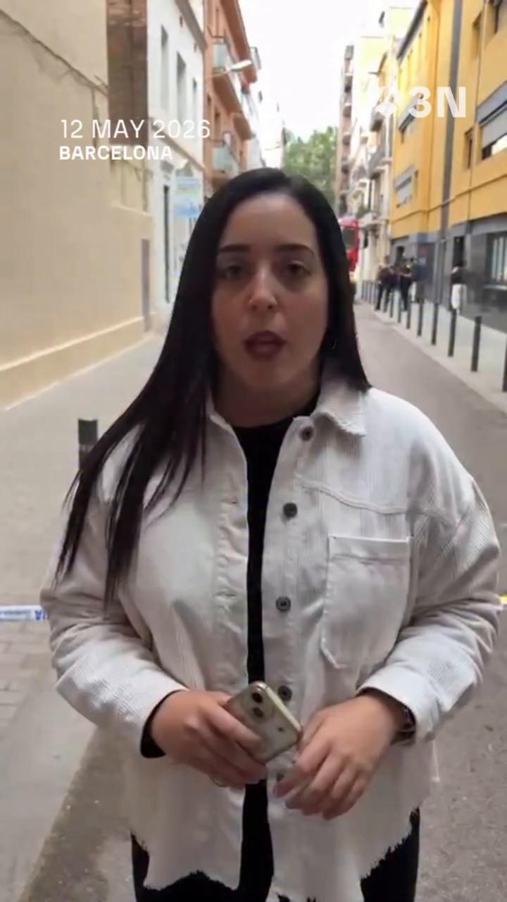 Explosión de bombona de butano provoca incendio en edificio de Barcelona e hiere gravemente a madre e hijo