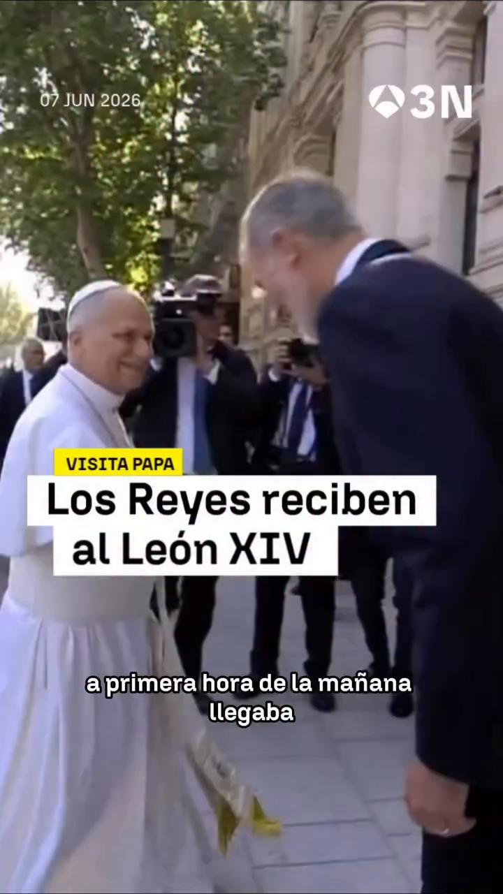 ✝️ Los Reyes asisten a la misa multitudinaria del Corpus Christi presidida por el Papa