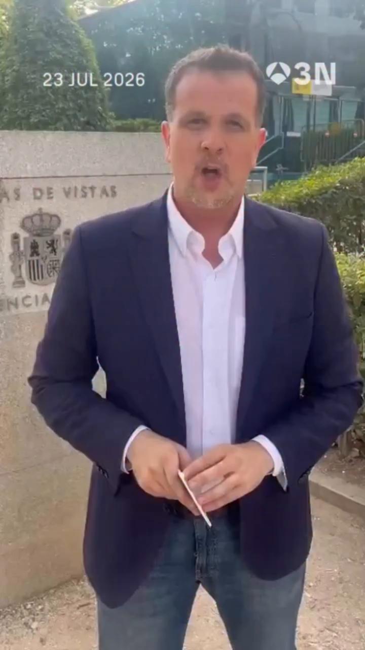 💎 Zapatero ha concedido una entrevista, pero no ha dado ninguna explicación sobre el origen de las joyas
