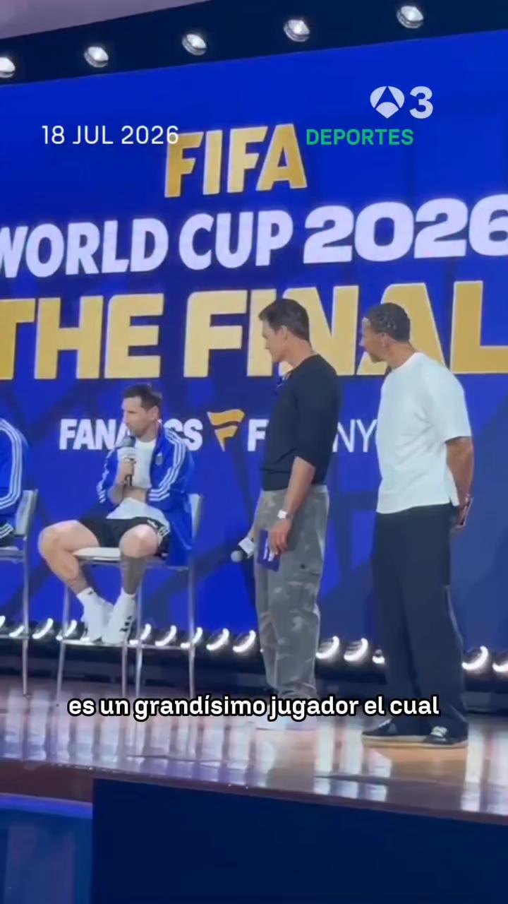 ⚽️🇦🇷 Messi elogiaba a Lamine Yamal en la presentación de la final del Mundial y reaccionaba así a la foto viral bañando al jugador español cuando era bebé
