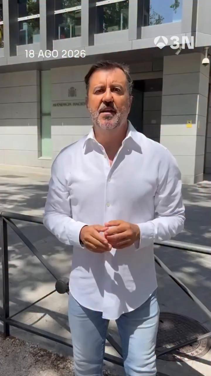 📱 Juan Manuel Serrano, exjefe de Gabinete de Sánchez, acude a la Audiencia Nacional para repetir el clonado de su móvil