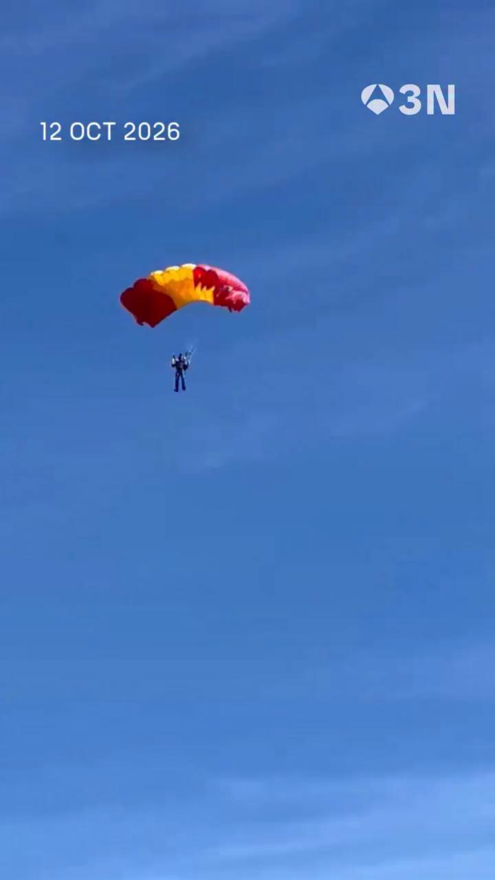 🪂 Así ha sido uno de los momentos más esperados del desfile