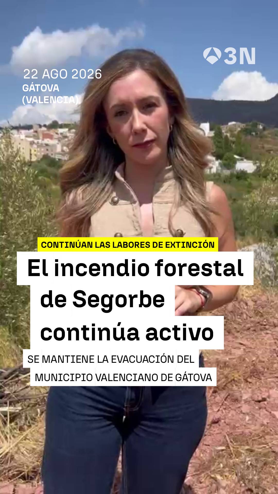 🔴 Preocupación por el incendio que asola el paraje natural de la sierra de Calderona, que mantiene a mil vecinos fuera de sus casas.
