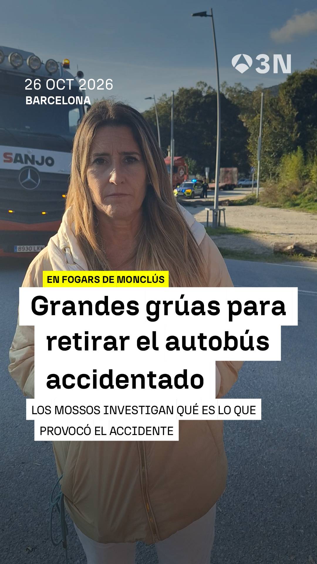 🚨💥 Grúas de grandes dimensiones para extraer el autobús accidentado en Fogars de Monclús, Barcelona
