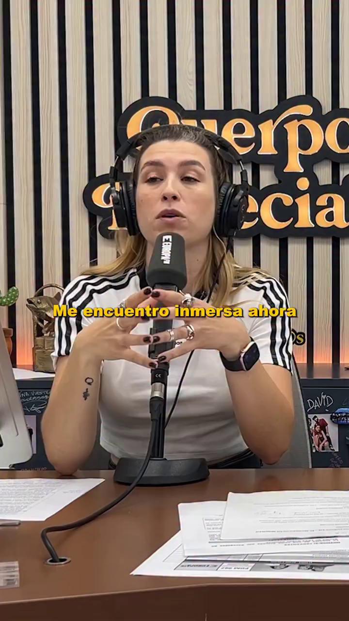 Lo que necesitan vuestros primogénitos es una tía borracha y divertida.