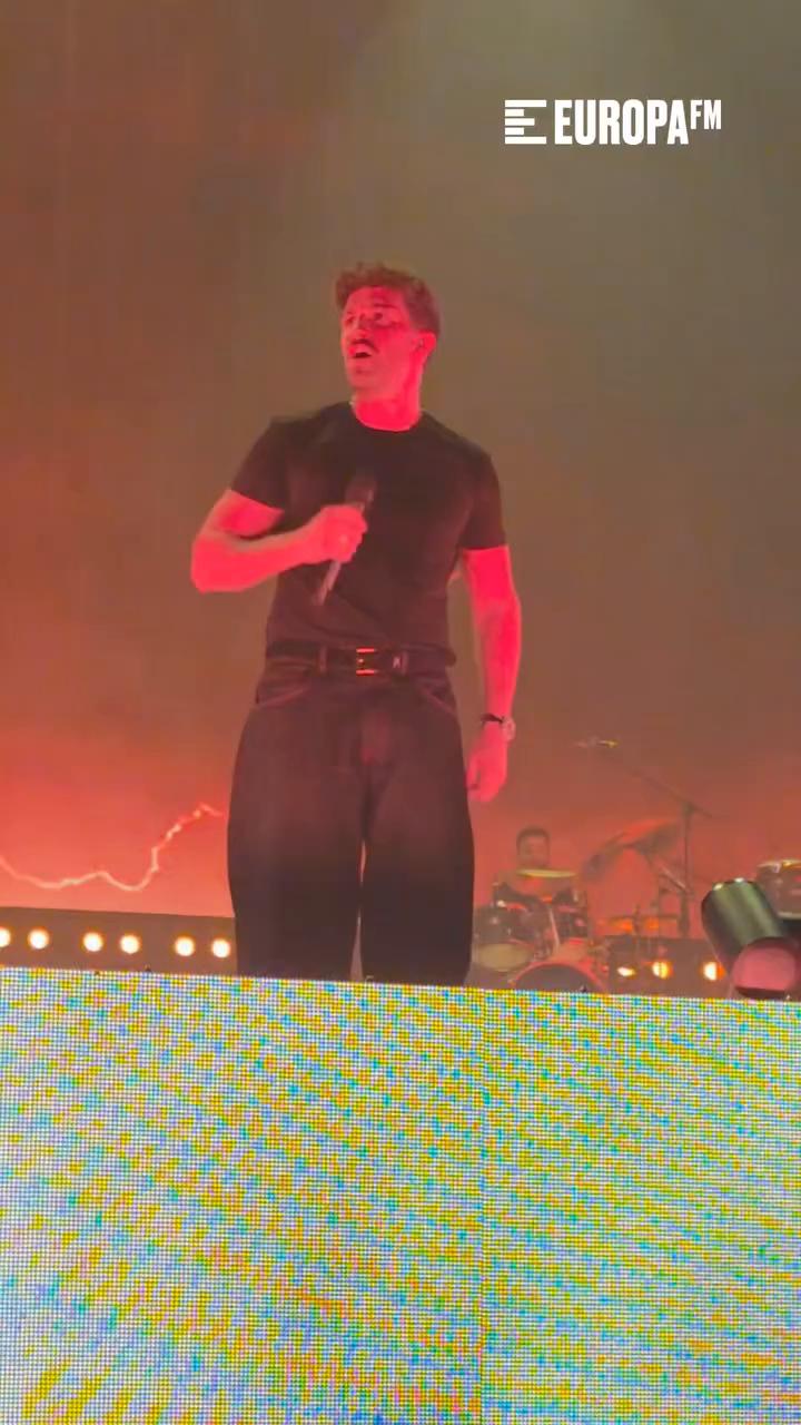 🤩 Pablo Alborán sorprende en Barcelona con una canción inédita: 'Tiempos bonitos'