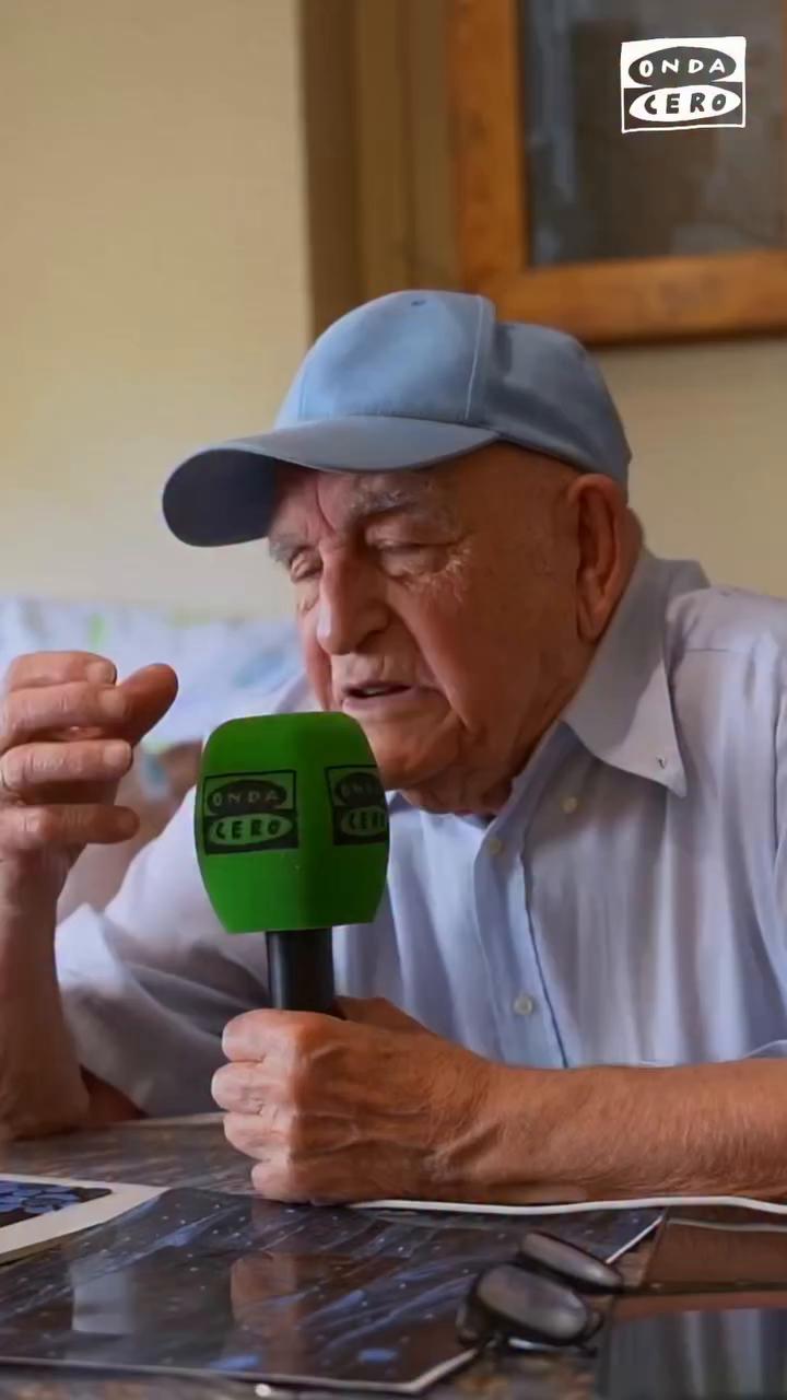 🩻 Mateo acaba de cumplir 90 años.