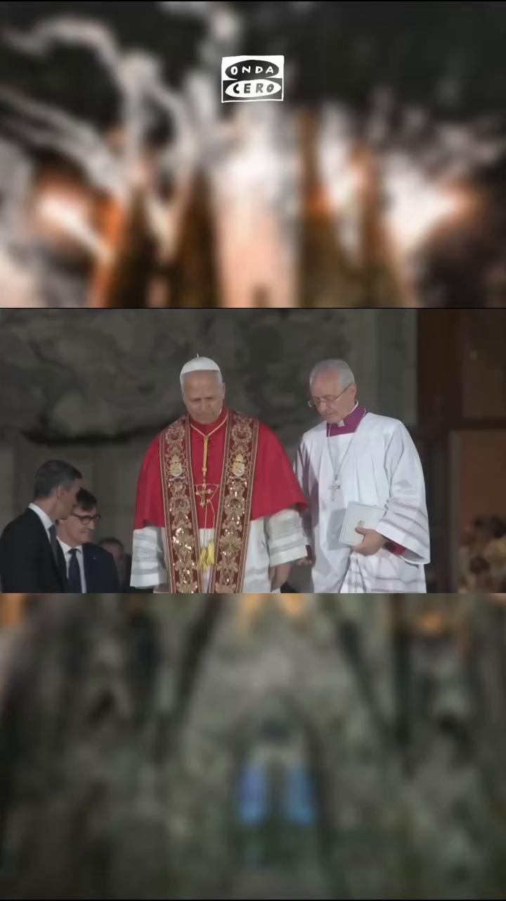 ✨ Así fue el momento en el que el papa León XIV bendijo la Torre de Jesús de la Sagrada Familia