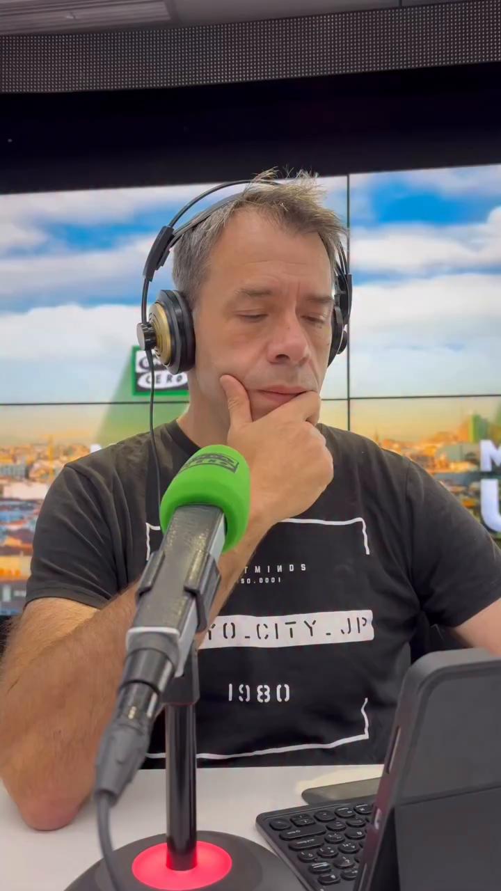 Las 7️⃣ preguntas y media para iniciar la mañana de Rubén Amón