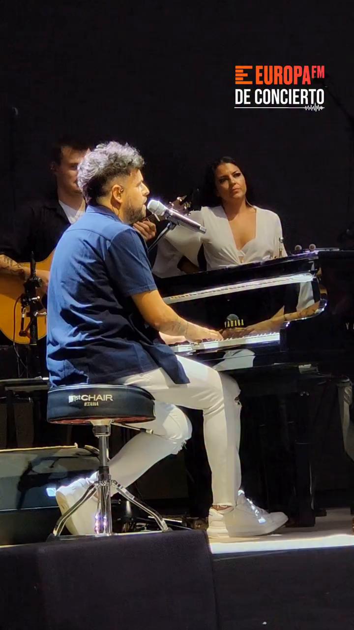 ❤️ Pablo López canta 'No me arrepiento' en las Noches del Botánico de Madrid en honor a 