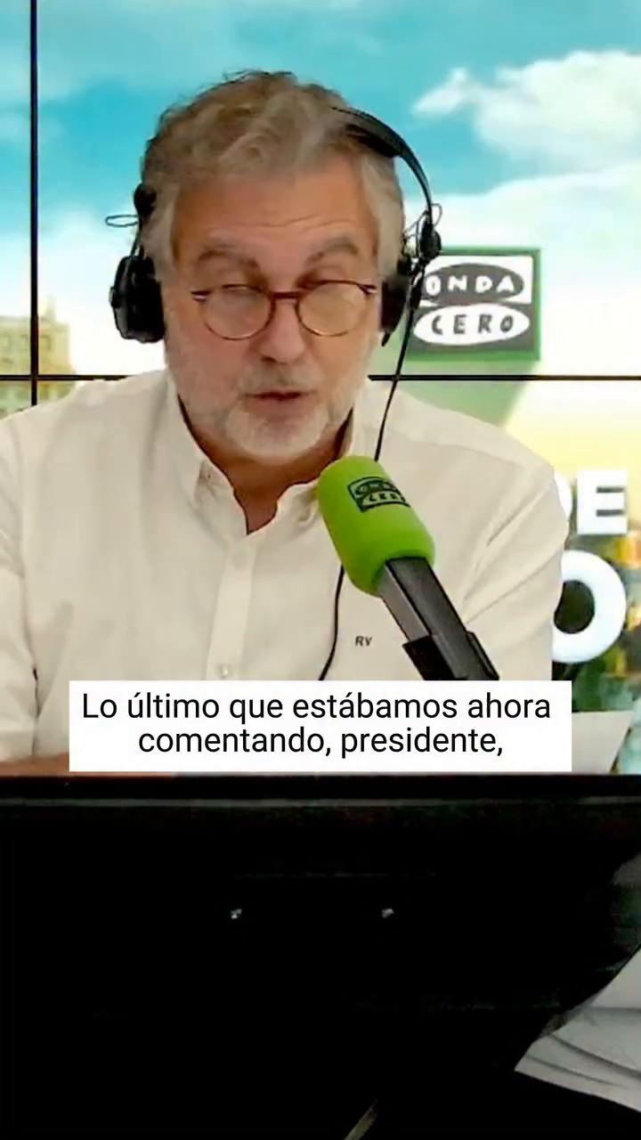 🗣️ Juanma Moreno resalta en @masdeunoondacero la dimensión de la catástrofe del incendio en Los Gallardos (Almería): 