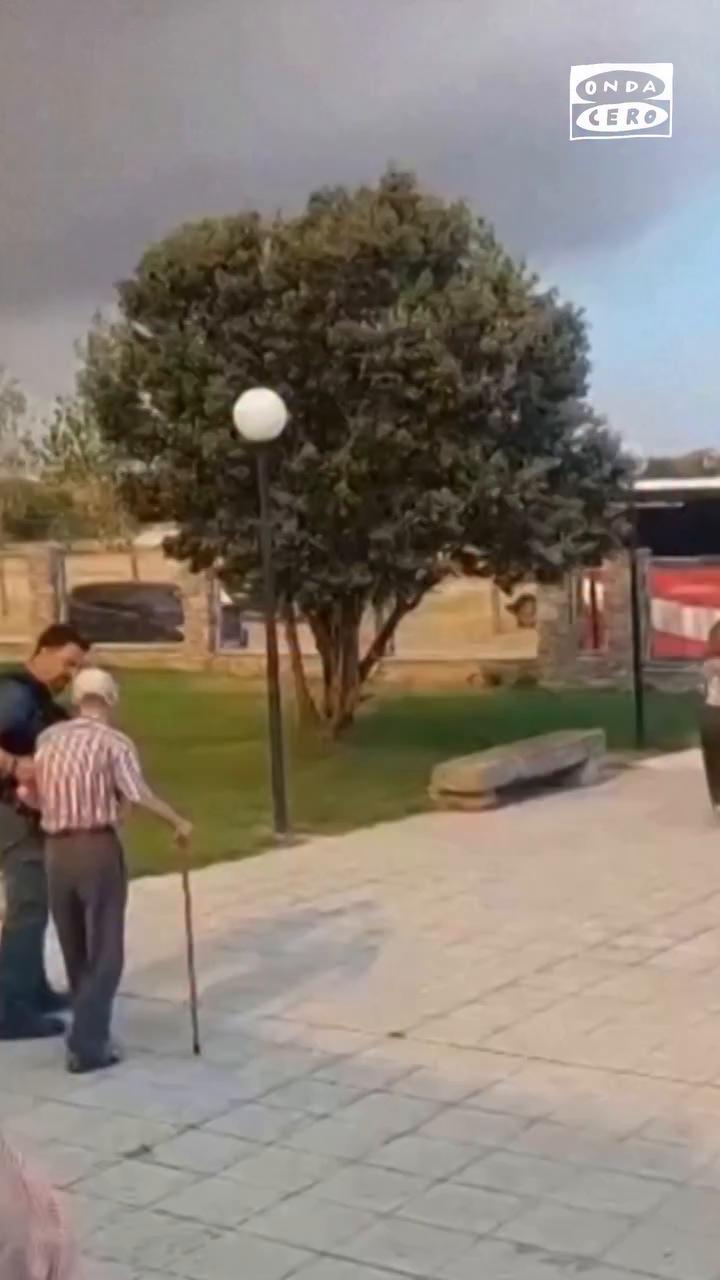 🚨 La Guardia Civil evacúa una residencia de mayores en Muga de Sayago (Zamora) mientras avanzan los incendios en la región