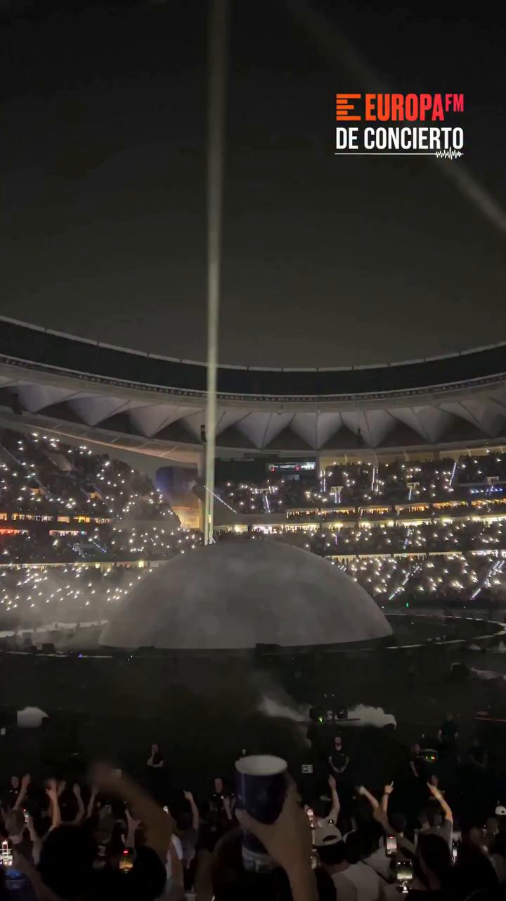 🎤¿Qué sería de un concierto de Kanye West sin 'Stronger'?