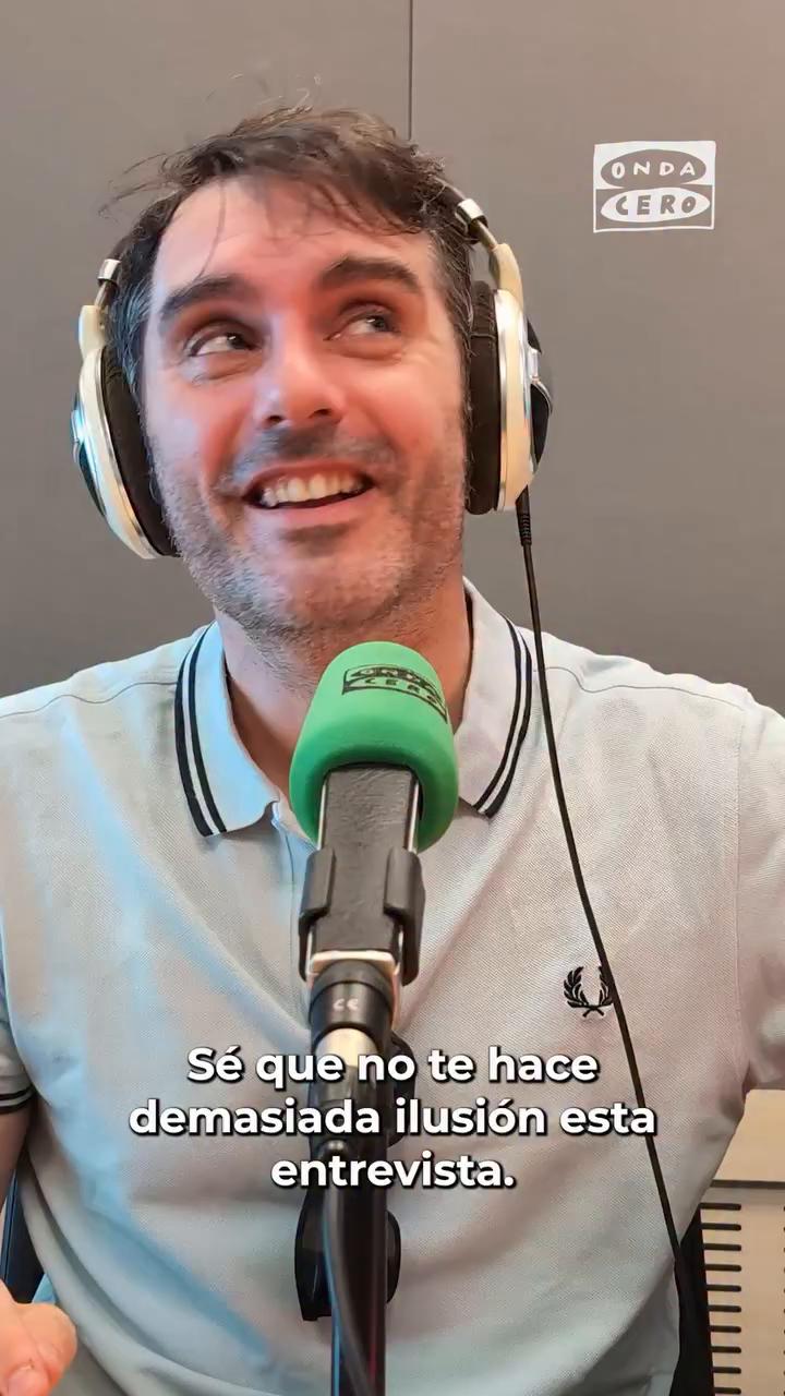 📻 Rafa Latorre lo ha pasado mal en ‘Lo contó la radio’ escuchando sus primeras veces frente al micro en el año 2004, con 23 años.