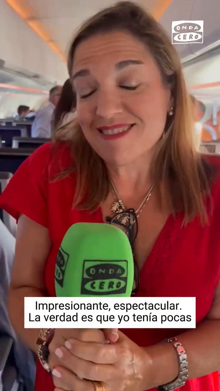 ✈️🌑 Pasajeros del vuelo de Iberia cuentan cómo han vivido el eclipse solar total: 