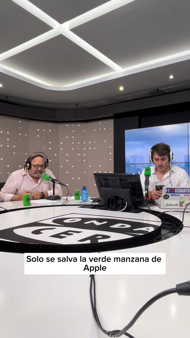 💶Llega La Brújula donde Ignacio Rodríguez Burgos nos trae las claves económicas como el precio del petróleo o la subida de la pobreza en España por el gasto el alquileres e hipotecas