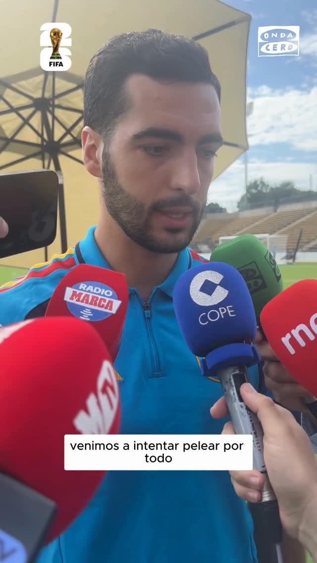 🇪🇸 Mikel Merino ha analizado el partido debut de la Selección Española frente a Cabo Verde y asume que pueden ser candidatos a optar por la victoria del Mundial.