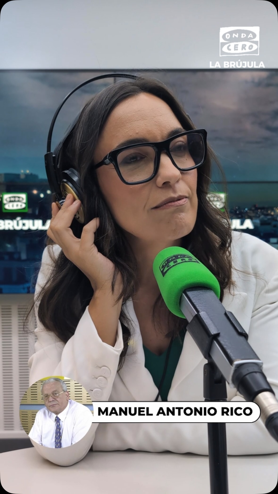 🎙️Mañana arrancamos nueva temporada habiendo aprendido de las muchas voces que se han puesto al frente del micrófono de La Brújula