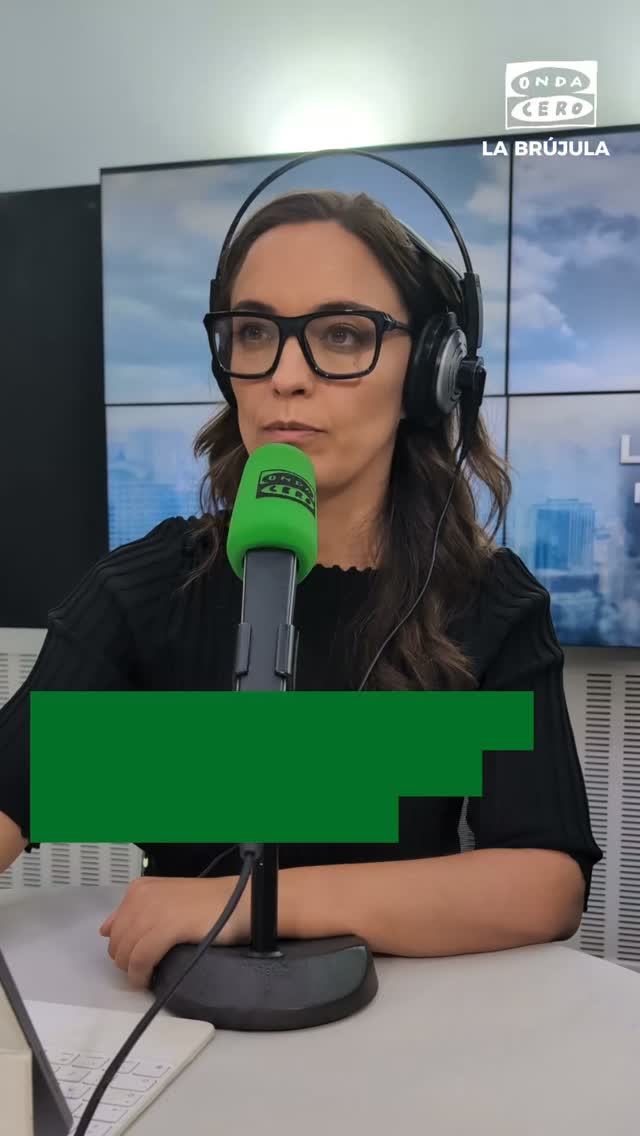🎙️@martagarciaaller desgrana en su monólogo el contenido de los informes sobre el cruce masivo de la frontera de  Ceuta desclasificados por Moncloa