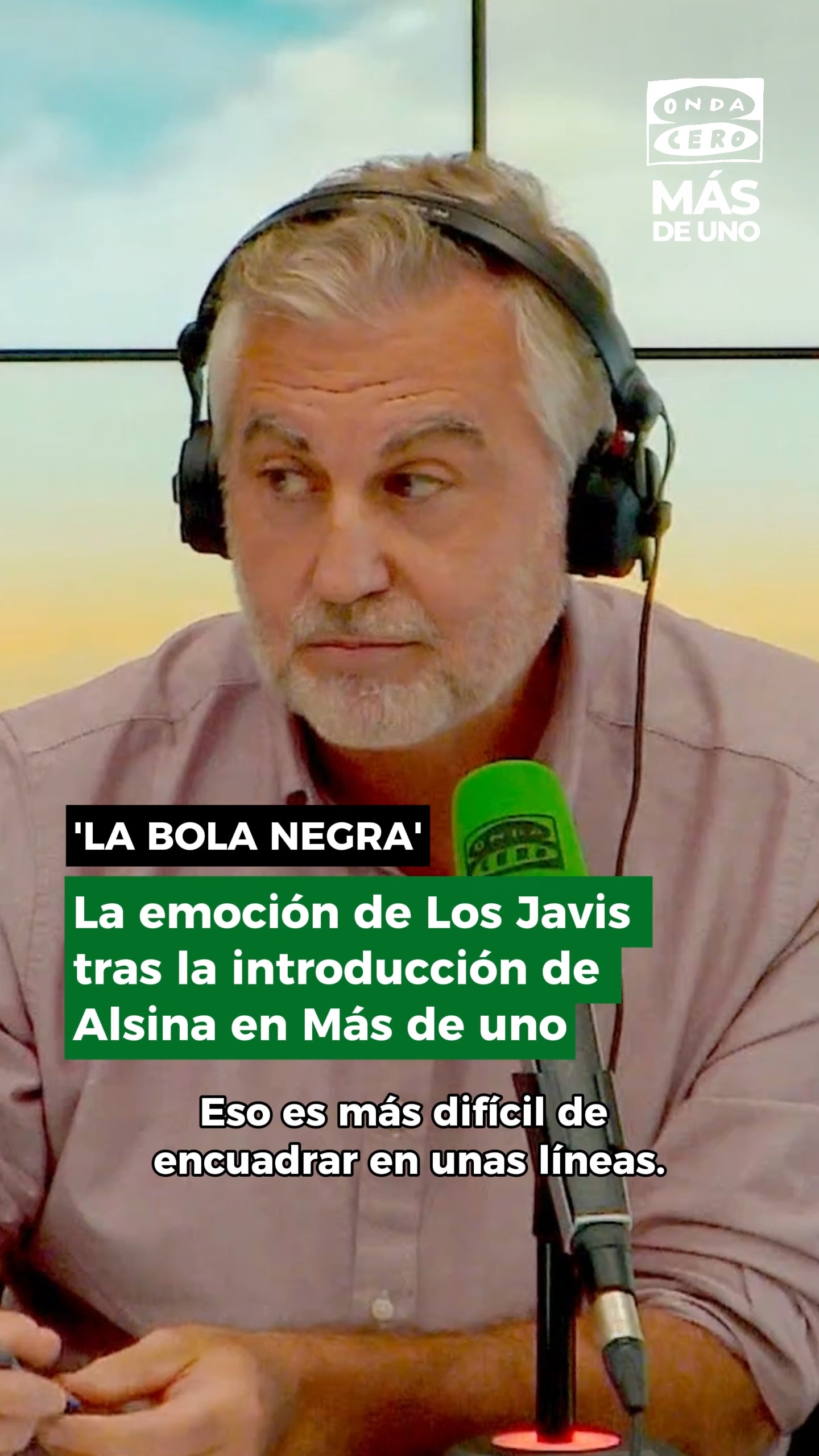 🥹 La emoción de Los Javis tras la introducción que ha hecho Alsina en @masdeunoondacero de 'La bola negra': 