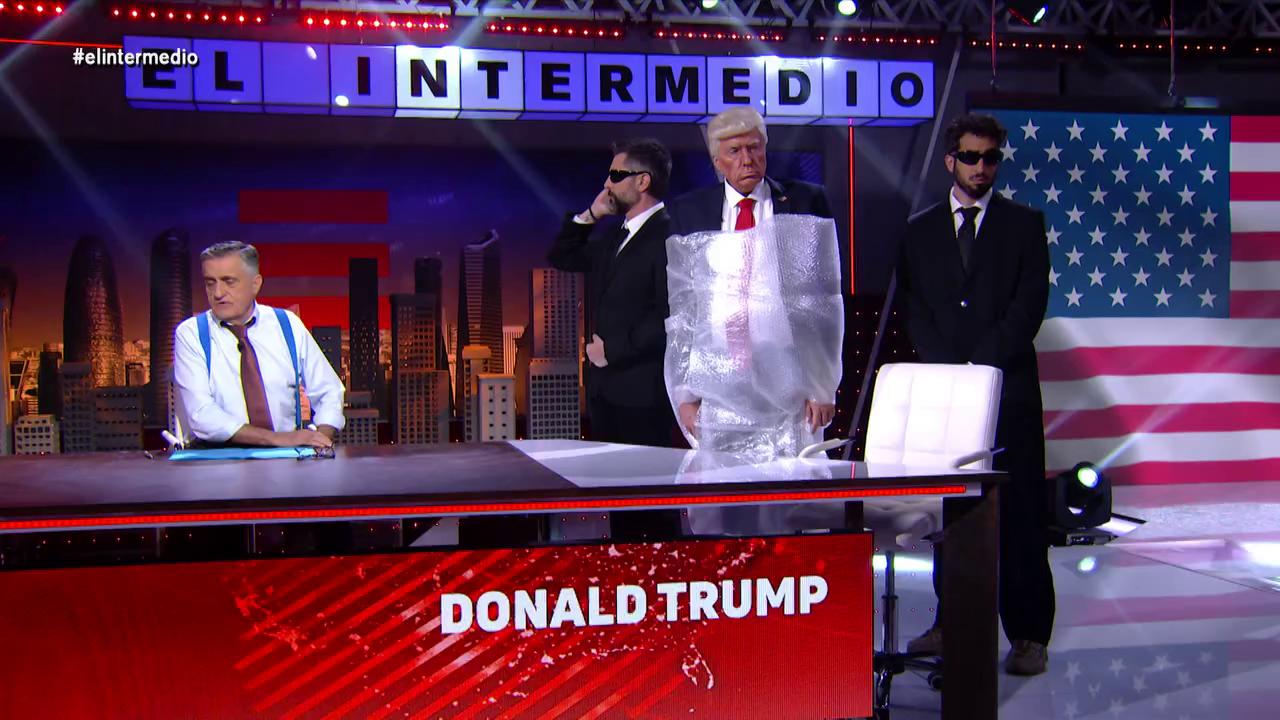 @raulperez_76 se convierte en el presidente de los Estados Unidos, Donald Trump, que ha visitado el programa para mostrar, en directo, como es su nuevo sistema de seguridad.