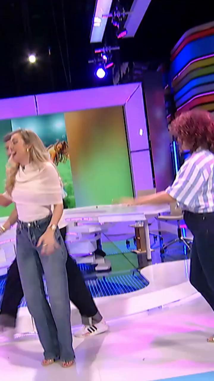 Manu salta sin parar en el reto más duro de la tele
