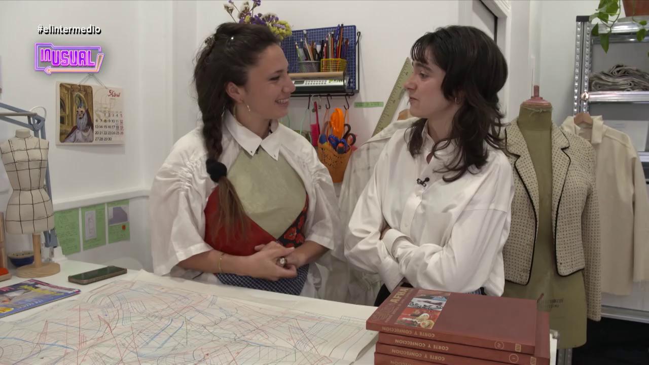 Mariana Palomo enseña a @inusu_al qué es el 'upcycling' de ropa 👀