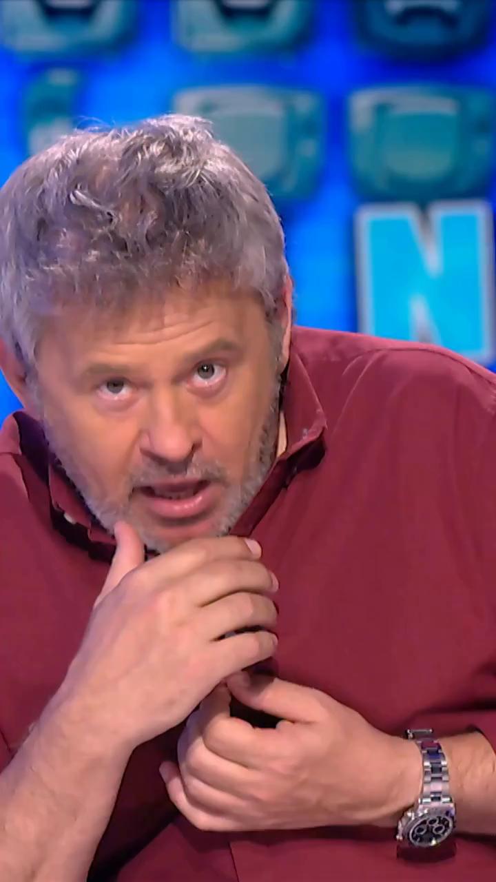 @nadalmiki, el hombre de las 1000 voces hace una demostración en directo de ASMR🤫