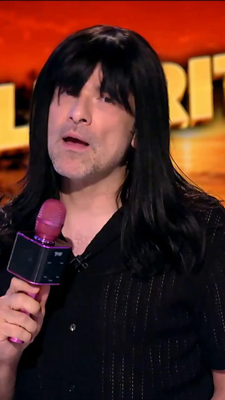 @nachogarciar se convierte en Aitana para contarnos cómo evoluciona la lesión de su dedo🖕