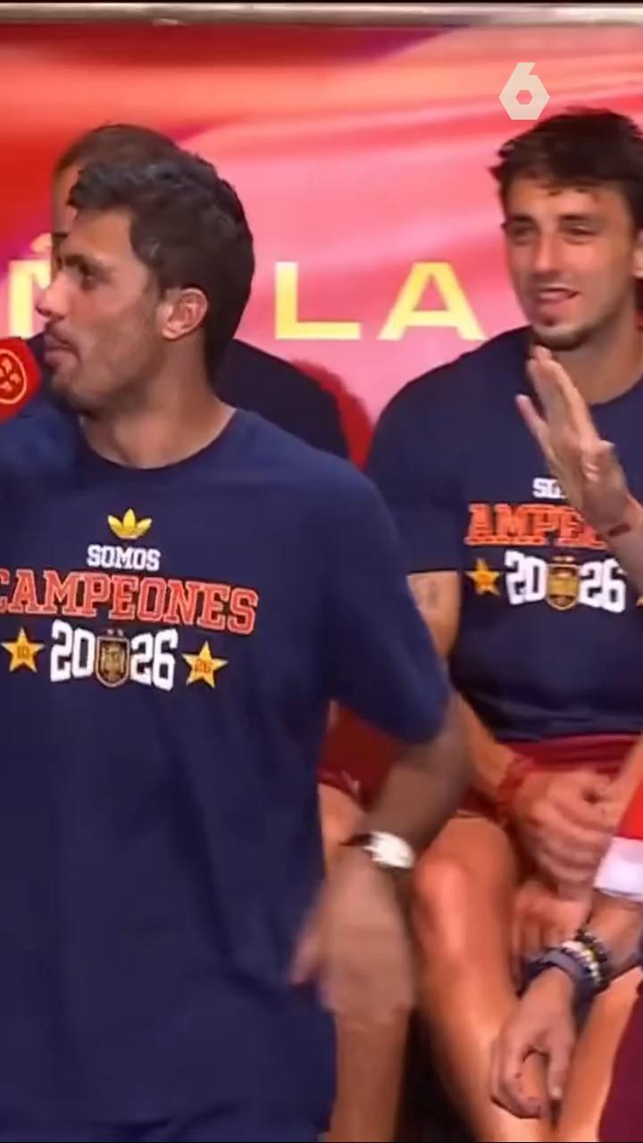 🤭 
