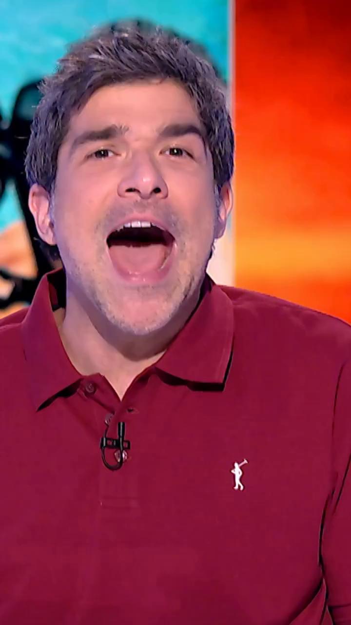 @nachogarciar confirma una de sus teorías: a nadie le quedan bien unas gafas de bucear😩