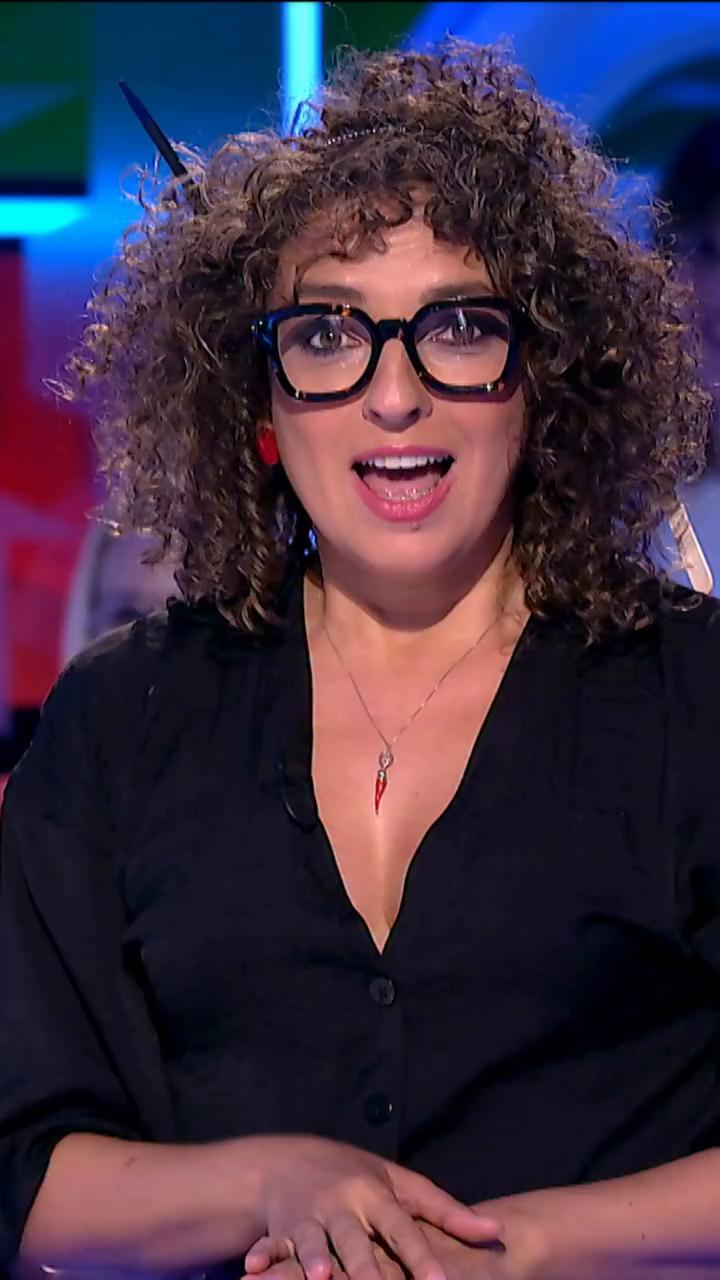 Tarde de peluquería extrema en Zapeando: @virginiariezu