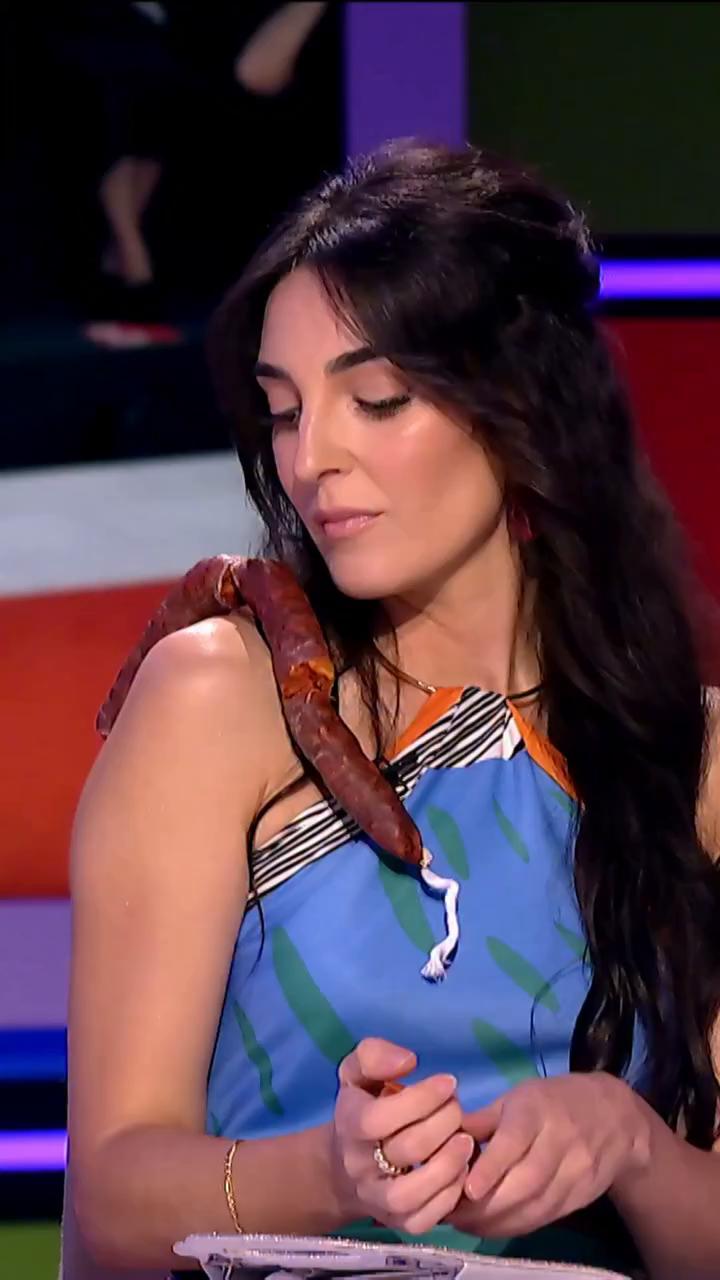 La mujer de las 1000 voces, @leonorlavado, se echa un chorizo a la espalda y se convierte en Georgina Rodríguez @georginagio🤩