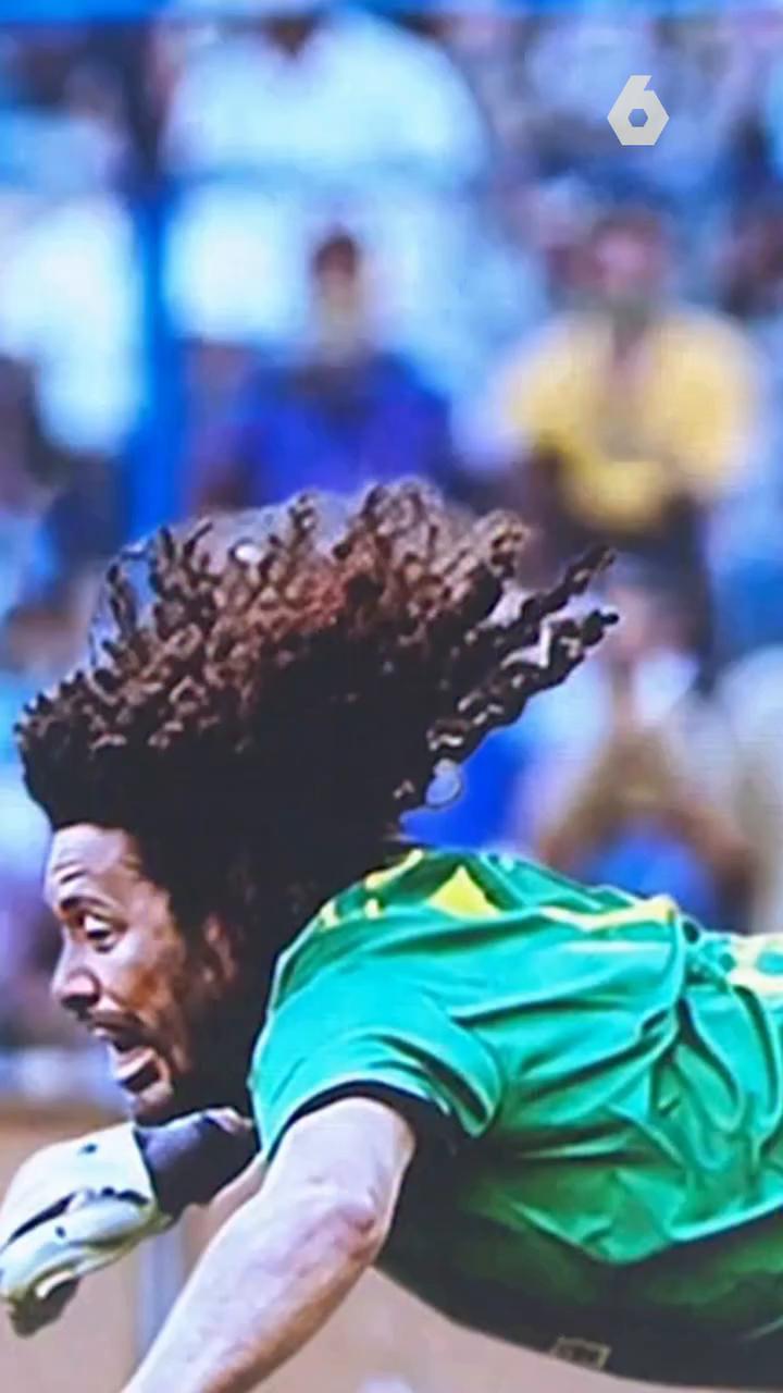 🦂 Se cumplen 31 años de una de las imágenes más emblemáticas de la historia del fútbol: el escorpión de Higuita.