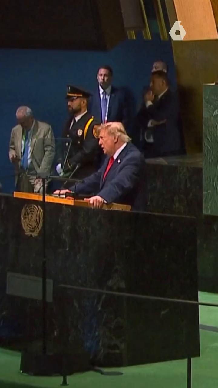 Donald Trump se ha presentado de nuevo como un pacificador durante su discurso en la Asamblea General de la ONU. Pero precisamente su discurso ha llevado varios ataques, uno de ellos a Cuba y que ha implicado el abandono de la sala de la delegación cubana.