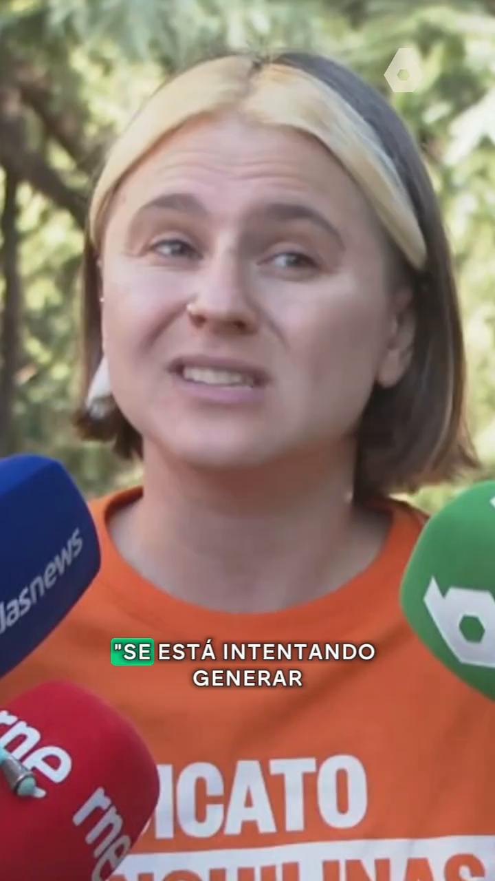 🗣️ La portavoz del Sindicato de Inquilinas, Valeria Racu,  tira de ironía para responder a Ayuso tras anunciar que iba a cerrar la estación de Sol: 