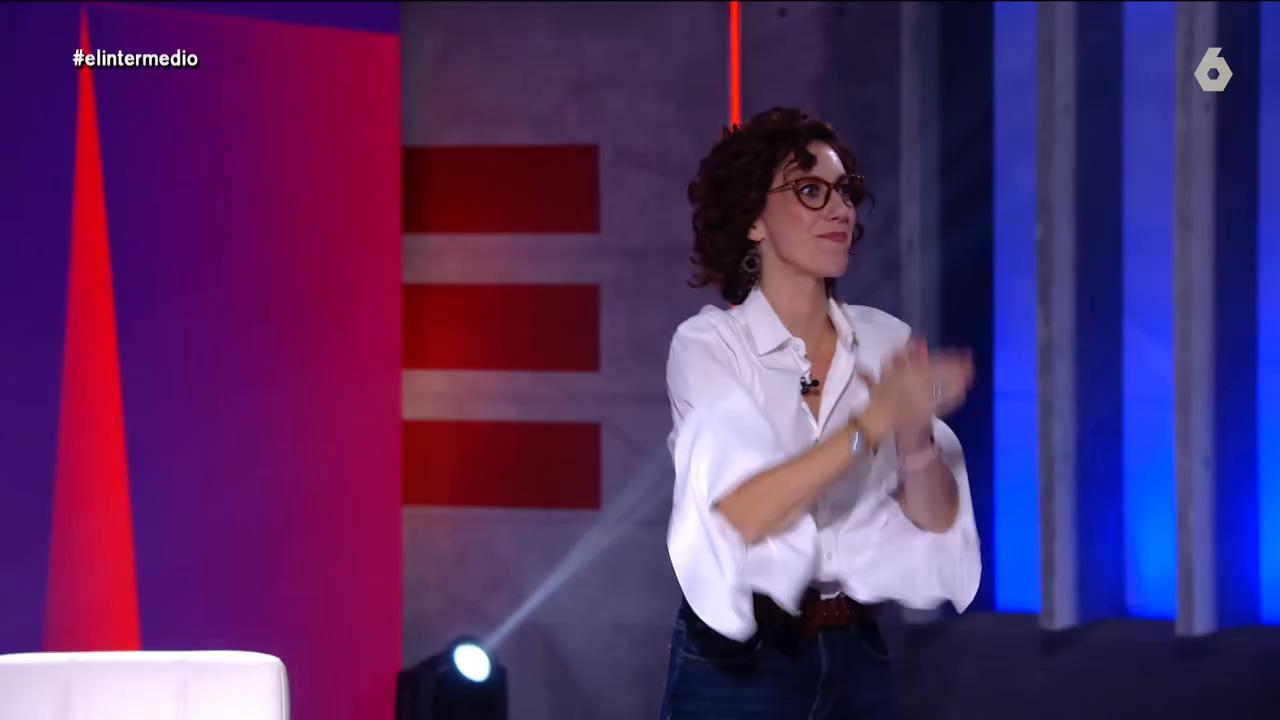 María Jesús Montero aprovecha cualquier momento para ponerse a bailar.