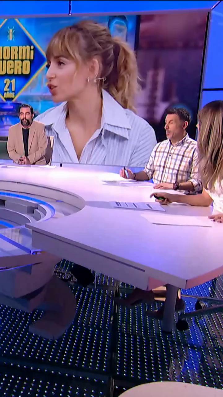Costumbre muy extendida entre actores y presentadores: robar la ropa interior que se les presta.